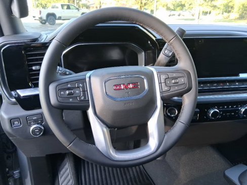 New 2026 GMC Sierra 1500 Elevation image 12