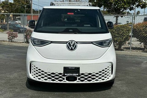 New 2025 Volkswagen ID. Buzz Pro S image 9