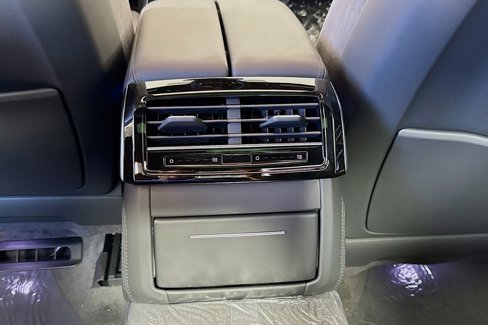 New 2025 Audi A8 L 3.0T image 23