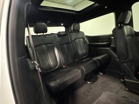 Used 2024 Jeep Wagoneer Series II w/ Convenience Group I image 67