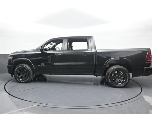New 2025 RAM 1500 4x4 Crew Cab image 3