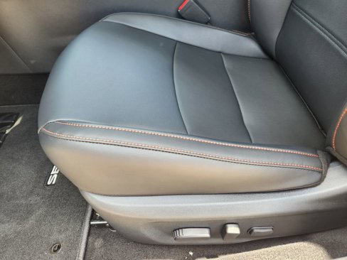New 2025 Nissan Sentra SR w/ SR Premium Package image 18