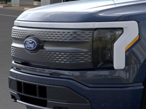 New 2025 Ford F150 Lightning XLT image 17