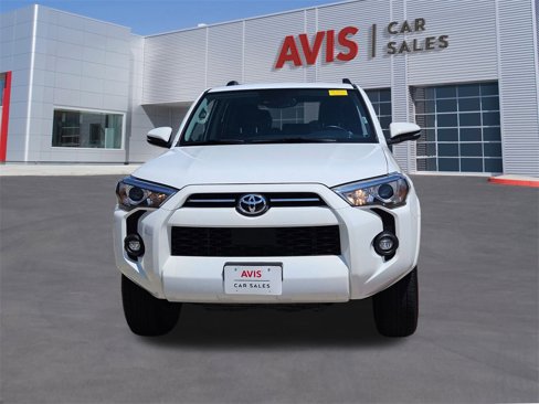 Used 2024 Toyota 4Runner SR5 Premium image 2