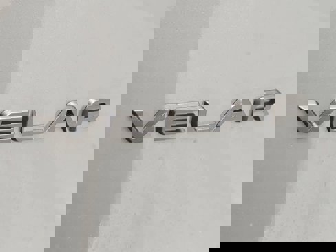 New 2026 Land Rover Range Rover Velar Dynamic SE image 13