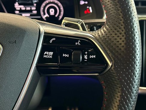 Used 2021 Audi RS 7 Sportback w/ Black Optic Package image 27