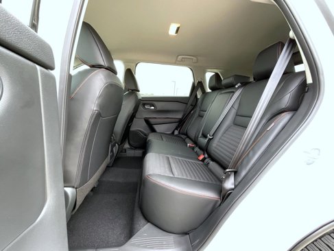 New 2026 Nissan Rogue SV image 12