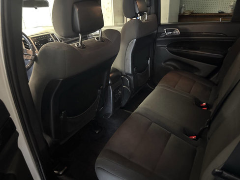 Used 2011 Jeep Grand Cherokee Laredo w/ Trailer Tow Group image 7