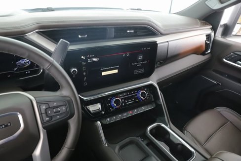 Used 2025 GMC Sierra 2500 Denali w/ Denali Reserve Package image 29