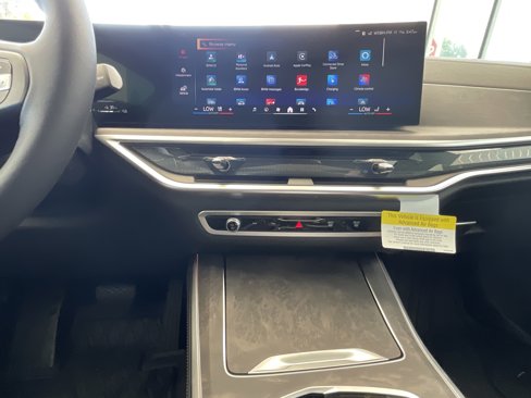 New 2026 BMW X5 xDrive50e image 16