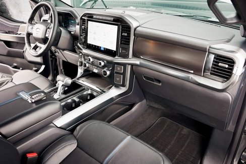 Used 2024 Ford F150 Platinum image 41