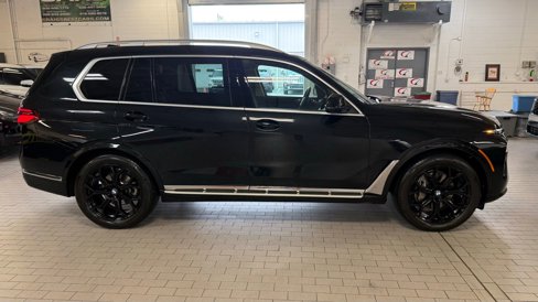 Used 2025 BMW X7 xDrive40i image 16