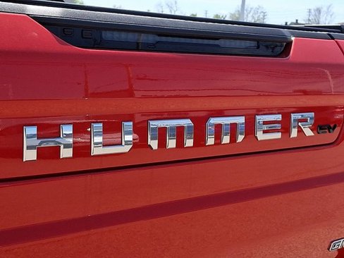 New 2025 GMC Hummer EV 2X image 12