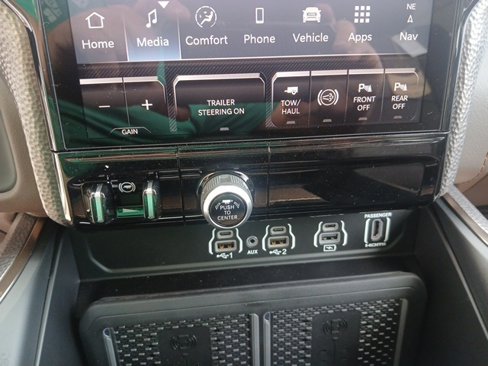 New 2026 RAM 2500 Limited image 47