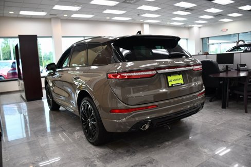 New 2025 Lincoln Corsair Reserve w/ Jet Appearance Package image 3
