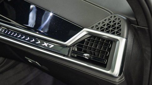 New 2026 BMW ALPINA XB7 image 22