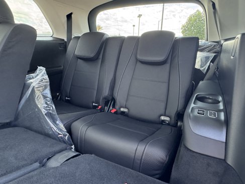 New 2026 Mercedes-Benz GLS 450 4MATIC image 31