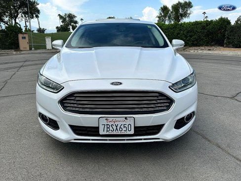 Used 2014 Ford Fusion Titanium image 2
