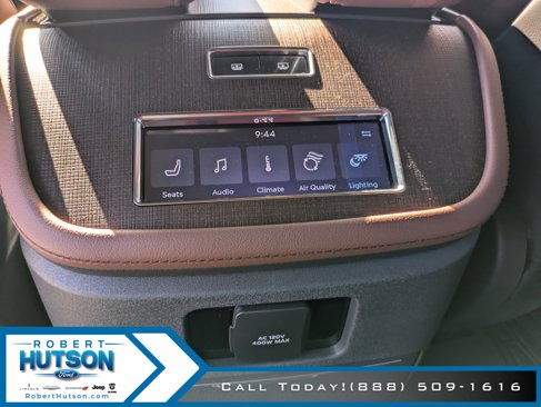 New 2025 Lincoln Navigator L Reserve image 19