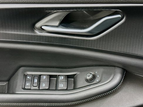 Used 2024 Jeep Grand Cherokee L Laredo image 15