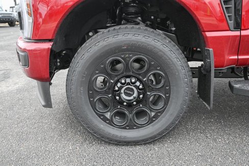 New 2025 Ford F250 XLT w/ Black Appearance Package image 10