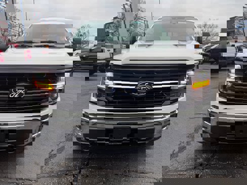New 2024 Ford F150 XLT w/ Equipment Group 302A MID image 2
