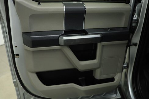 Used 2022 Ford F350 XLT w/ Camper Package image 39
