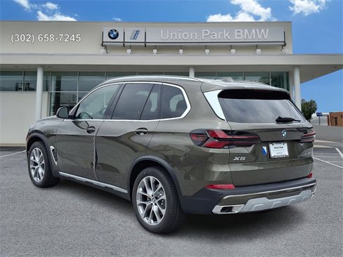 Used 2026 BMW X5 xDrive40i w/ Climate Comfort Package image 6