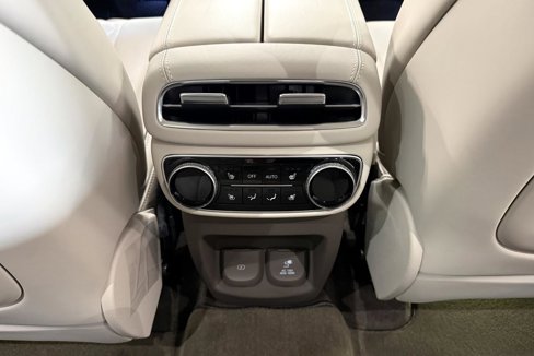 Used 2023 Genesis GV80 3.5T w/ Cargo Package image 94