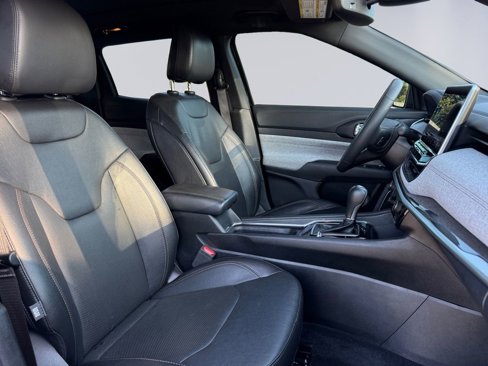 Certified 2023 Jeep Compass Latitude w/ Sun and Sound Group image 22