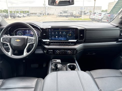 Certified 2024 Chevrolet Silverado 1500 LTZ w/ LTZ Convenience Package II image 18