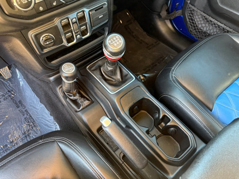 Used 2018 Jeep Wrangler Unlimited Sport S image 17
