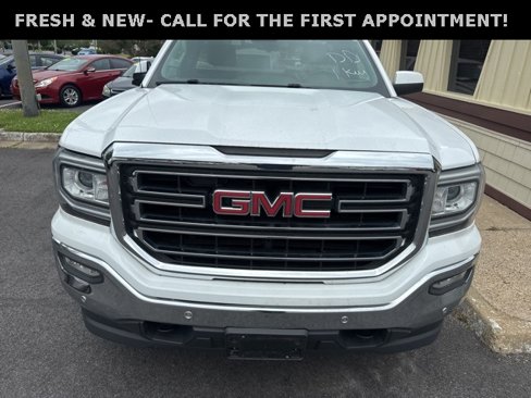 Used 2017 GMC Sierra 1500 SLE w/ SLE Preferred Package image 2
