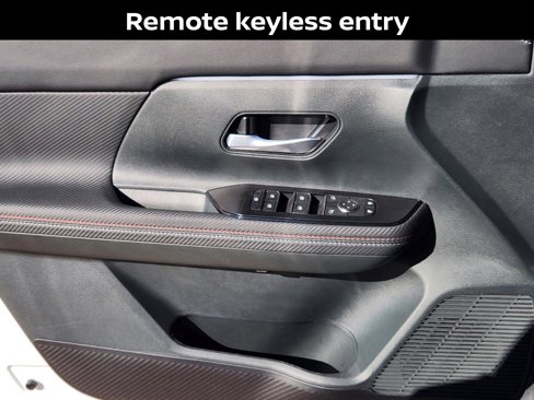 New 2025 Nissan Kicks SR w/ Illumination Package image 18