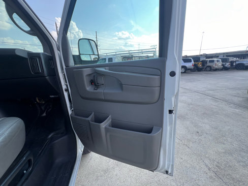 Used 2012 Chevrolet Express 1500 w/ Power Package image 19