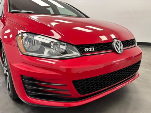 Used 2017 Volkswagen GTI GTI S image 15