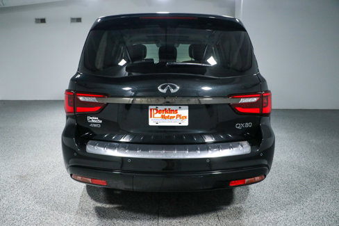Used 2024 INFINITI QX80 Premium Select w/ All-Season Package image 8