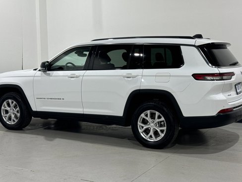Used 2023 Jeep Grand Cherokee L Limited image 42