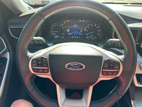 Used 2021 Ford Explorer XLT w/ Equipment Group 202A image 19