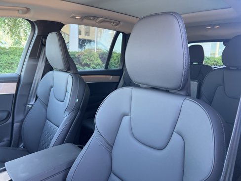 New 2026 Volvo XC90 B6 Plus image 15