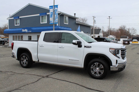 Used 2024 GMC Sierra 1500 SLT image 6