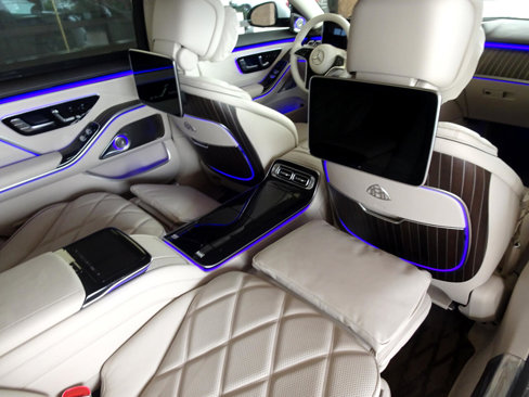 Used 2024 Mercedes-Benz Maybach S 580 4MATIC image 19