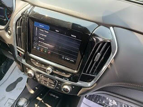 Used 2020 Chevrolet Traverse Premier image 23