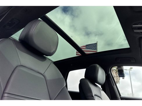 Used 2022 Porsche Cayenne image 19