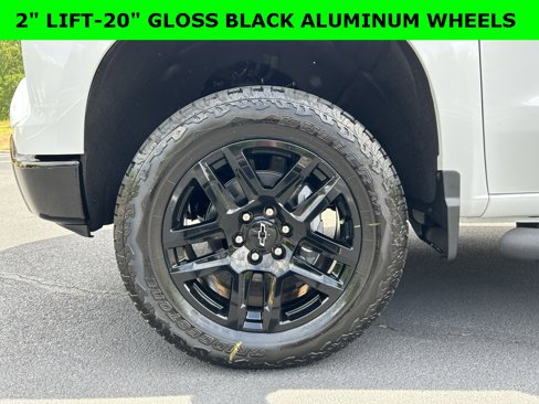 New 2025 Chevrolet Silverado 1500 Custom Trail Boss w/ Turbomax Blackout Package image 3
