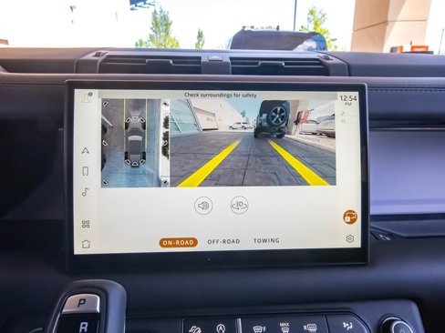 New 2025 Land Rover Defender 110 S image 21