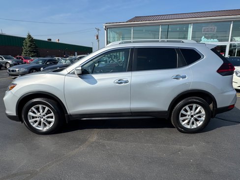 Used 2019 Nissan Rogue SV image 6