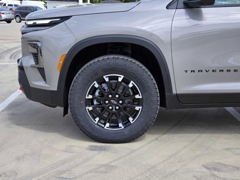 New 2026 Chevrolet Traverse Z71 w/ Driver Confidence Package image 5