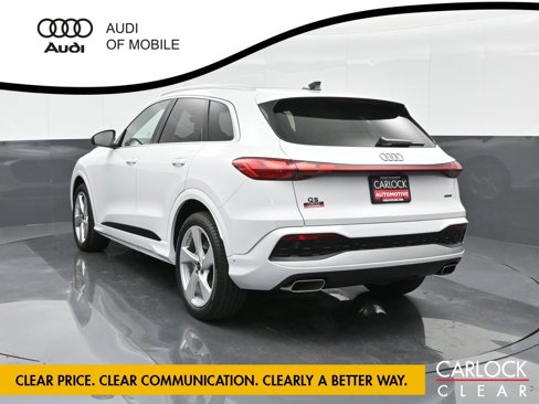 New 2025 Audi Q5 Prestige image 9