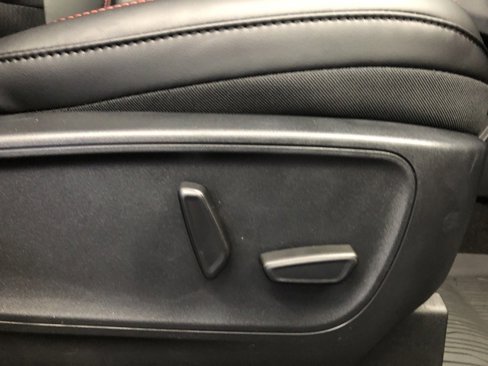 New 2025 Ford Escape ST-Line Select image 17